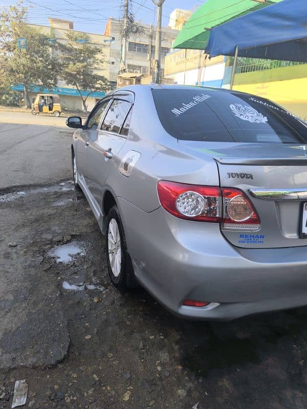 Toyota Corolla GLI 2012 4