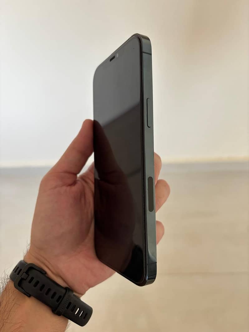 Iphone 12 Pro Max 128gb PTA approved 5