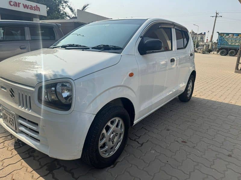 Suzuki Alto 2023 4