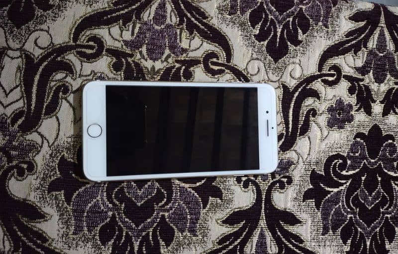 I phone 7 plus for sale 1