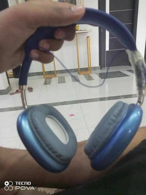 headphones P9 0