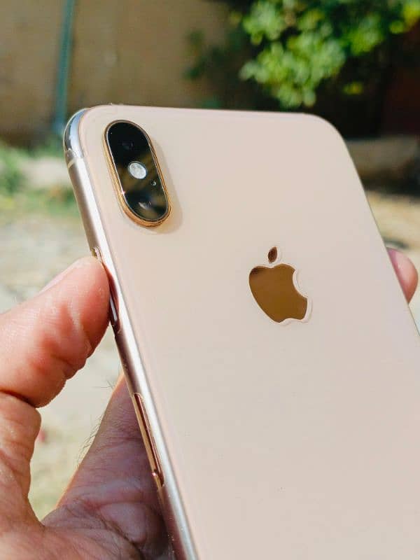 iphone XS max 0