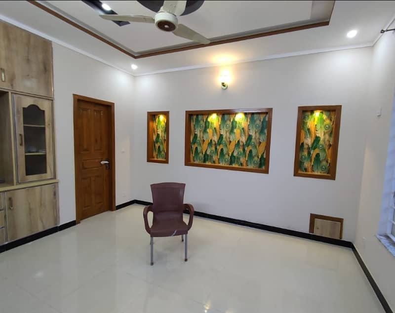 4 Marlas Tile Flooring Double Storey Near Park & Kashmir Highway G-13 3