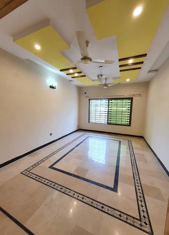 7 Marlas Ground floor Prime Location Near Mosque & Market G-13 3