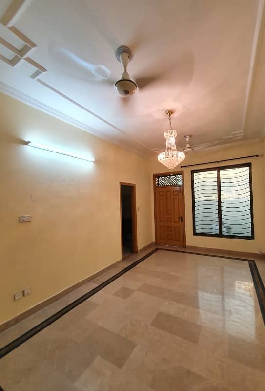 7 Marlas Ground floor Prime Location Near Mosque & Market G-13 4