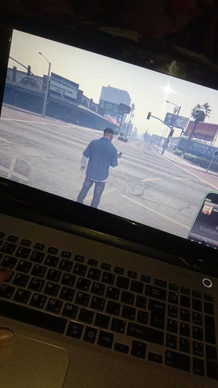 i5 5th gen 2 gb graphic card 4gb shared GTA 5 installed 3