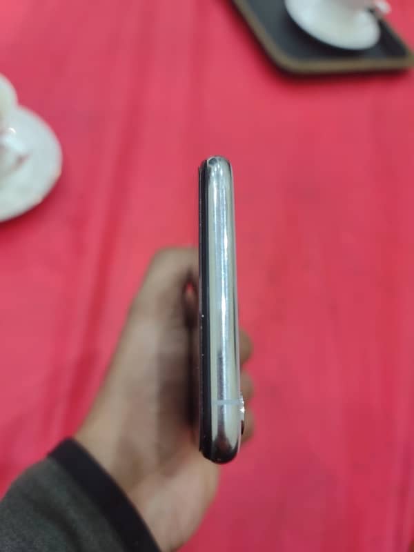 Iphone Xs max PTA approved 4