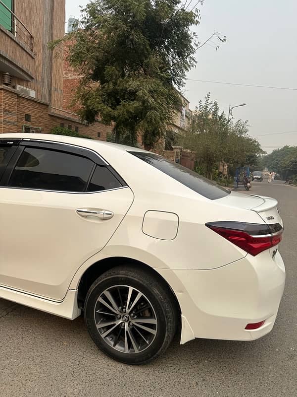 Toyota Altis Grande 2018 6