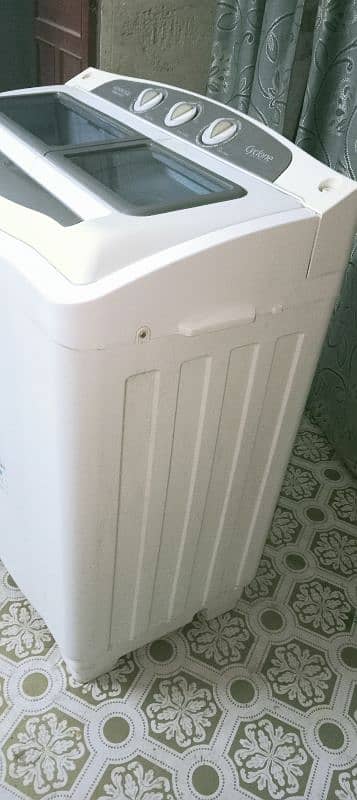 Kenwood washing machine cyclone 10 kg capacity zabardast condition 5