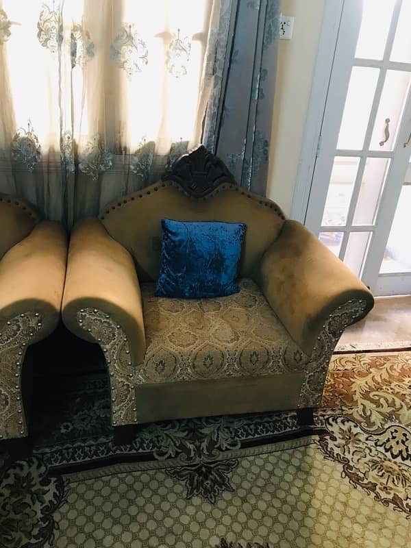 5 SEATER SOFA FOR SALE 2