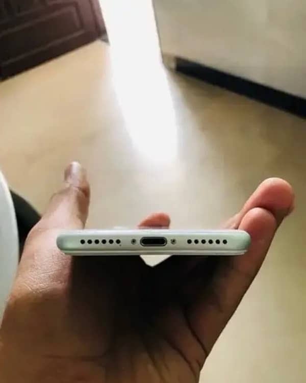 iphone8 256gb non pta 1