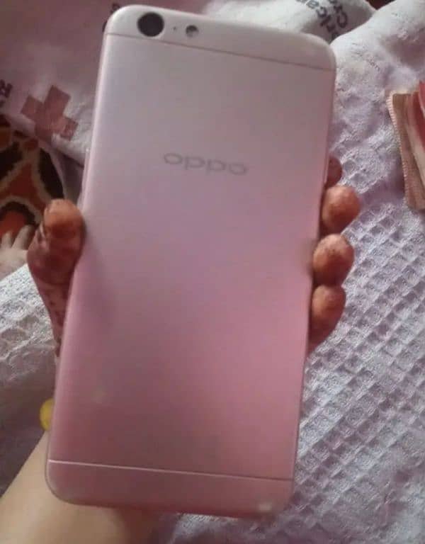 oppo A57 4