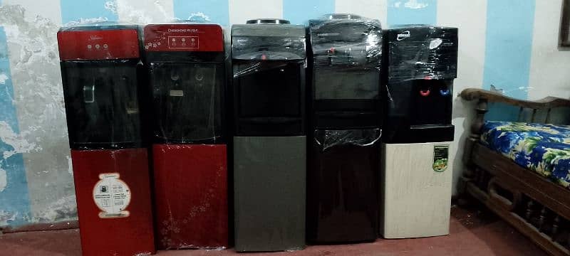 good condition water dispensers with garanti 2