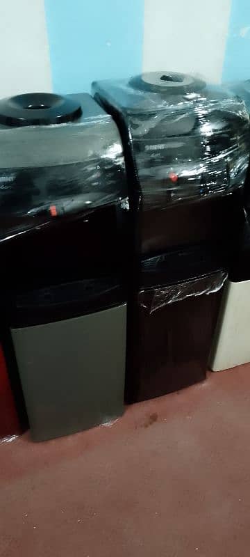 good condition water dispensers with garanti 5