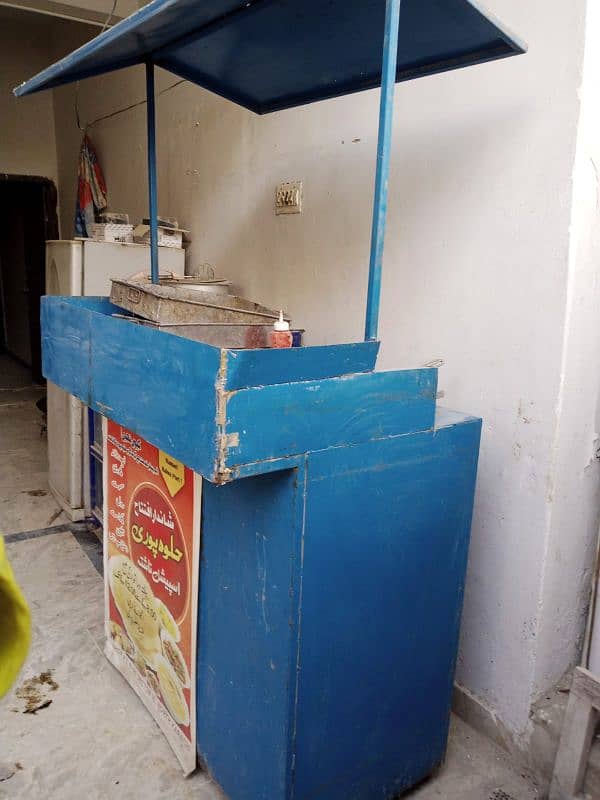 fries and burger stall and display counter and samose ka saman 1