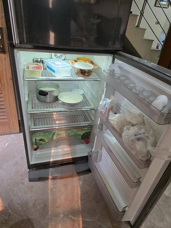 Dawlance Fridge 16cft For Sale 2