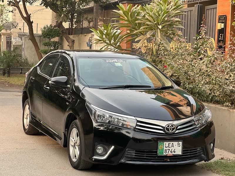 Toyota Corolla GLI automatic 2015 11