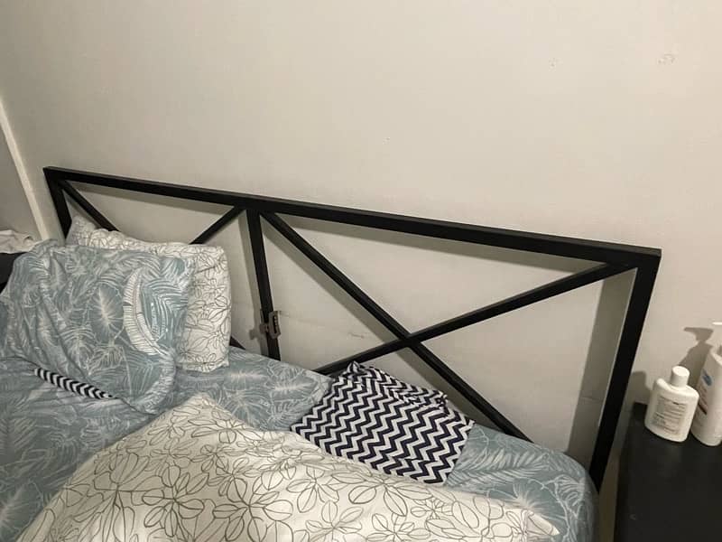 KING SIZE IRON BED (Without Mattress) 0