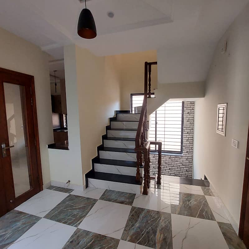 Brand New 10 Marla House for Sale in Overseas A Block, Bahria Town, Lahore 14