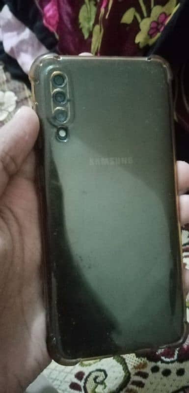 samsung galaxy a30s 0