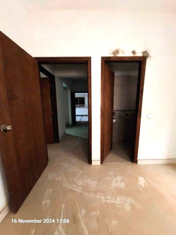 Brand new apartment in Gulistan e Jauhar Karachi 6