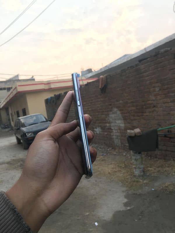 Huawei nova 7i 3