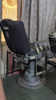 Parlour Facial Chairs