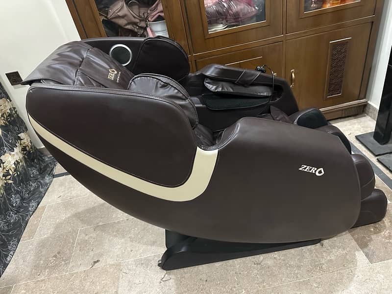 zero massage chair 360 slightly used 3