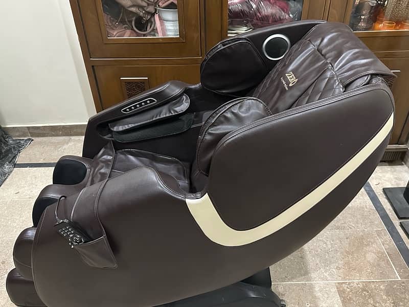 zero massage chair 360 slightly used 7