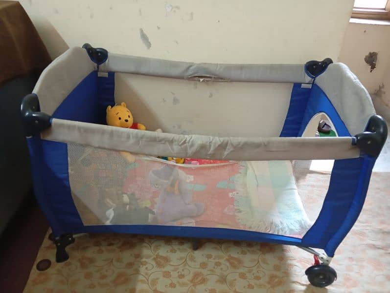 Play pen Baby cot 2