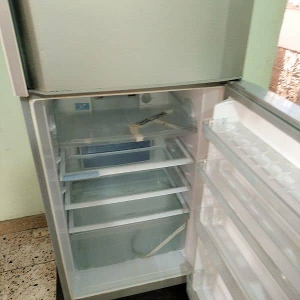 home used fridge for sale 0