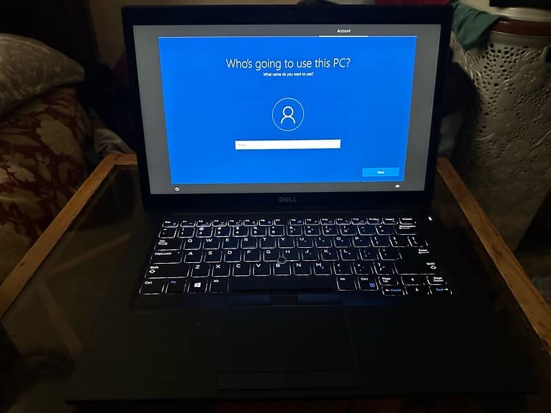 Dell Laptop Dell Latitude 7480 (16 gb ram,256 gb ssd, Core i7 6th gen) 3