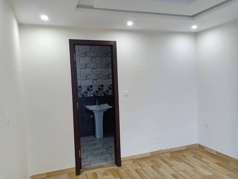 One Bedroom Apartment For Rent In Bahria Town Lahore. 5