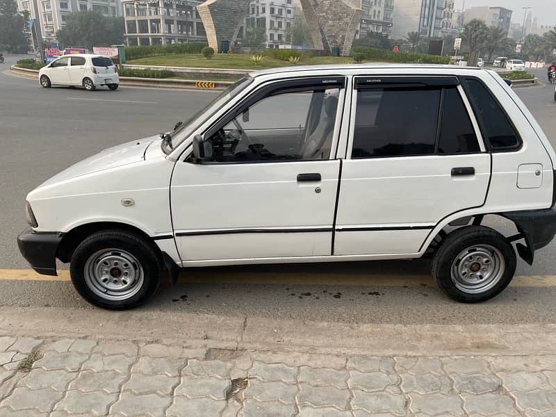 Suzuki Mehran VXR 2015 4