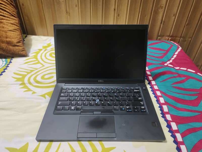 Dell Latitude 7490 2