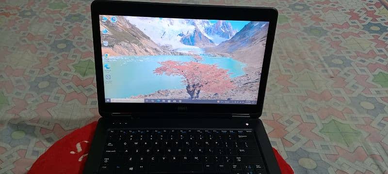 Dell Laptop Windows 10pro Desktop-Qgtdubq 0