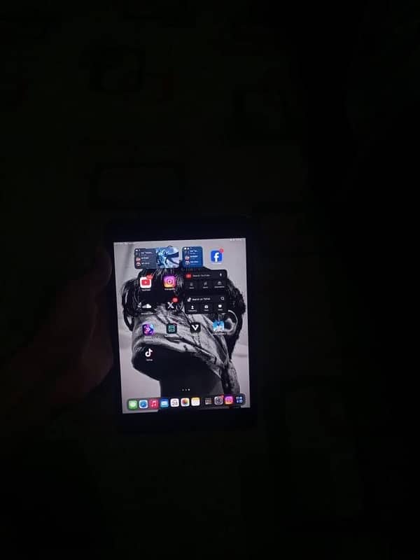 IPAD MINI 5 GAMMING DEVICE FOR SALE 1