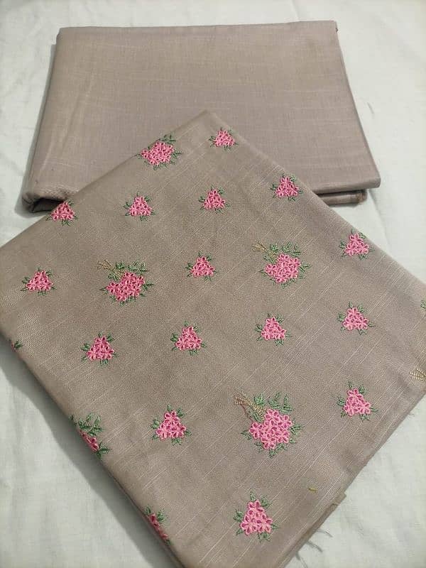 Khaddar and Karandi embroidered 2pc suits 6