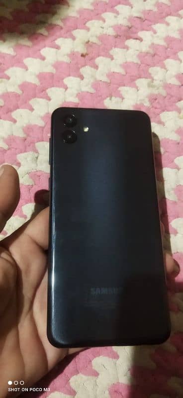 Galaxy A04 dual sim 4/64 bahar se aya hy f model no box only mob 4