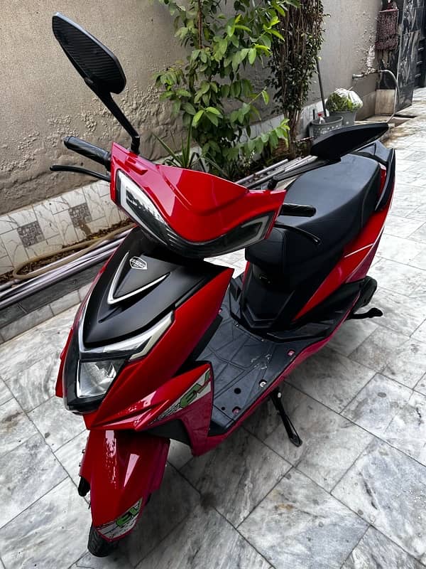 brand new scooty electric 4