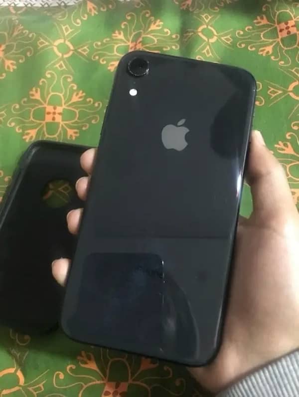 Iphone XR , Factory Unlock, price will be negligible 2