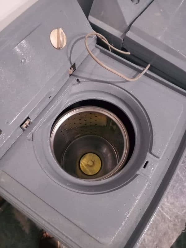 Washing Machine and Dryer for Sale 4