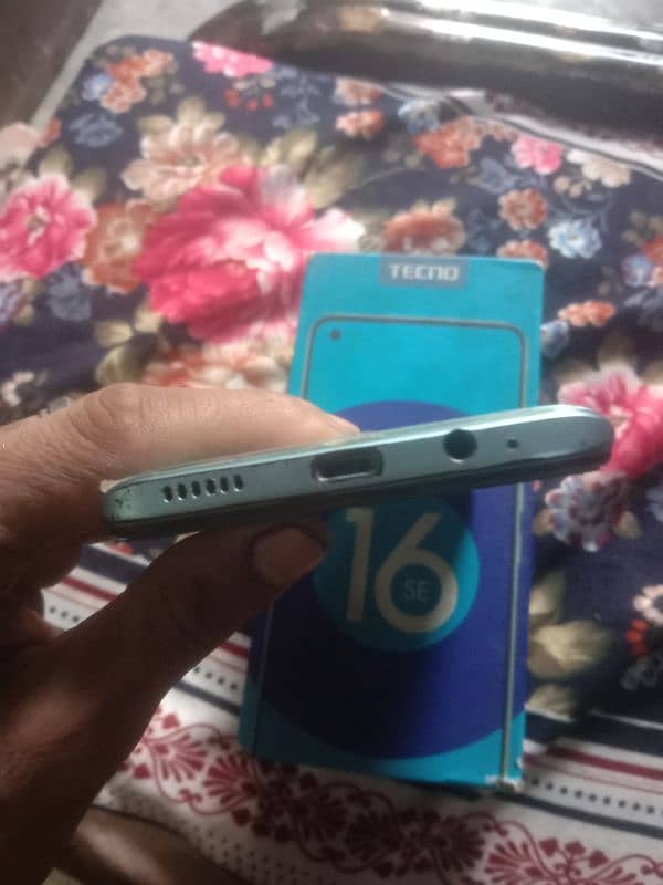 mobile tecno camon 16 se 3