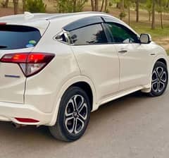 Honda Vezel Z