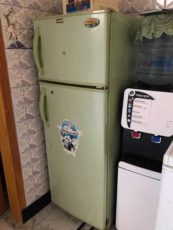 Singer Refrigerator & freezer for sale 4