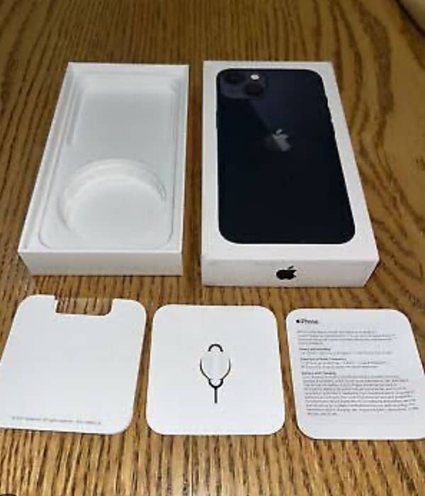 Apple Iphone 13 256Gb Almost New with 3Months Warranty 0