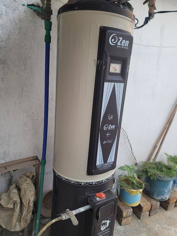 Zen Gas Geyser For Sale. 3