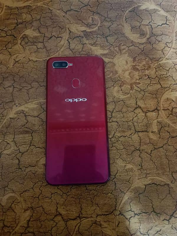 Oppo F9 4-64 1