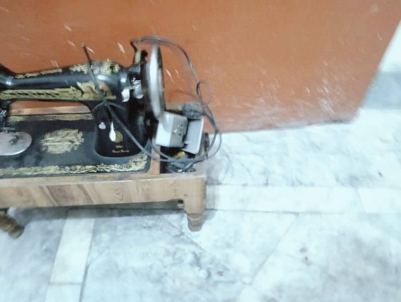 good condition Salai Machine for sale 1