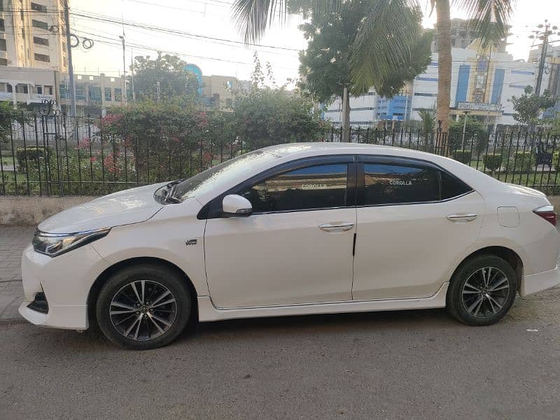 Toyota Corolla Altis 2018 3